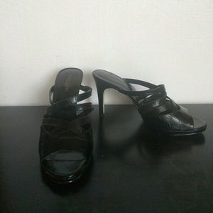 Bisou Bisou Michele Bohbot leather alligator motif